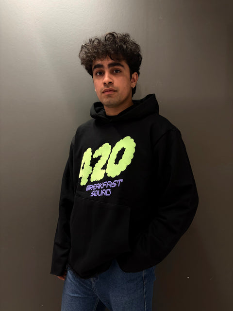 420 Hoodie Black